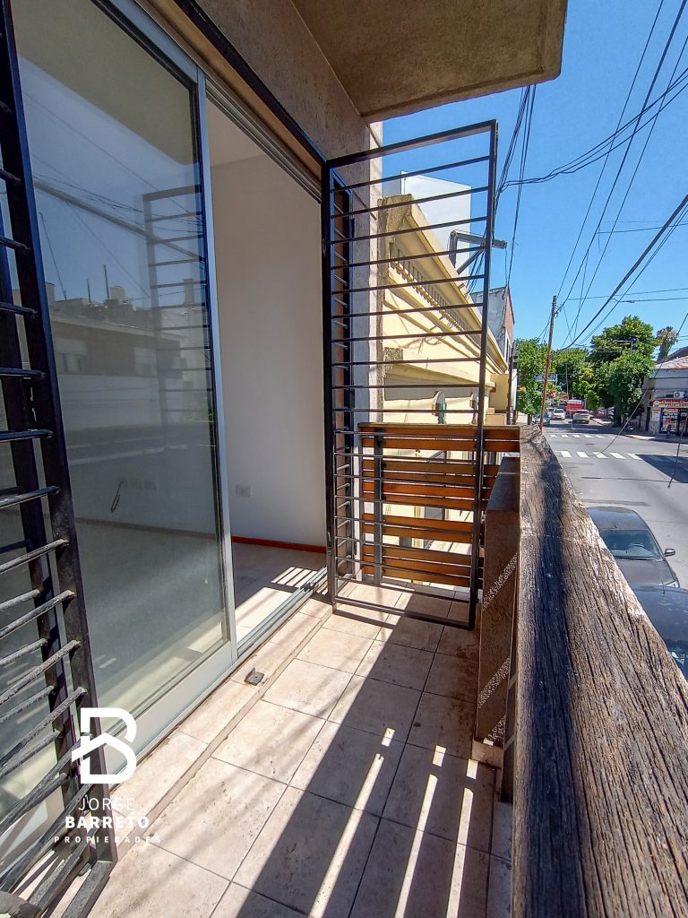 11 balcon Zapiola 4764