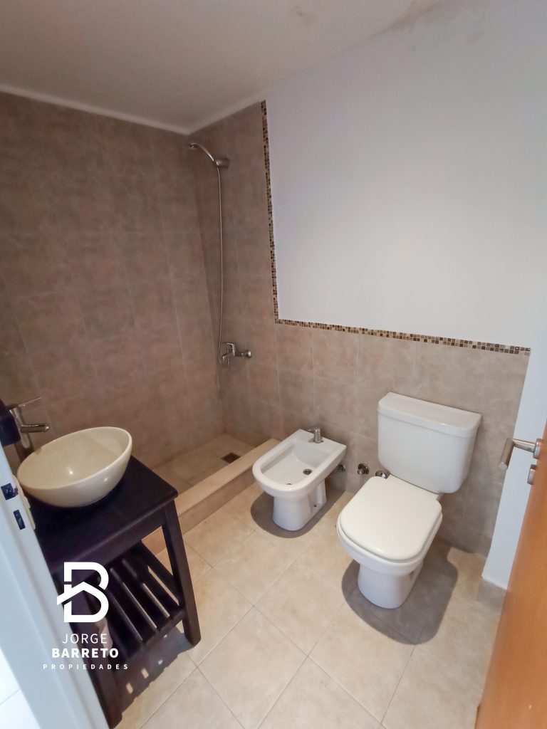 15 baño Zapiola 4764