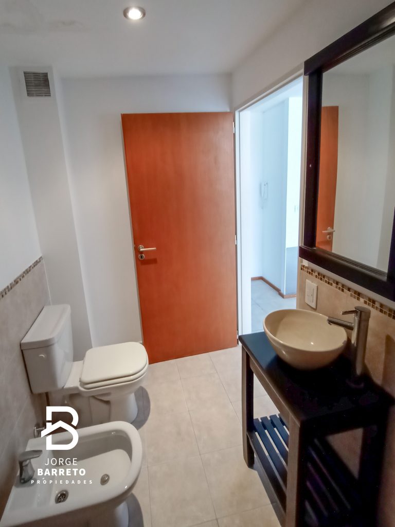 16 baño Zapiola 4764