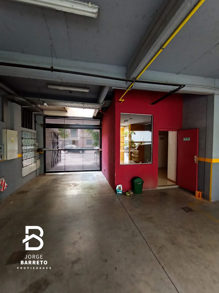 26 garage 2Lugone_2430